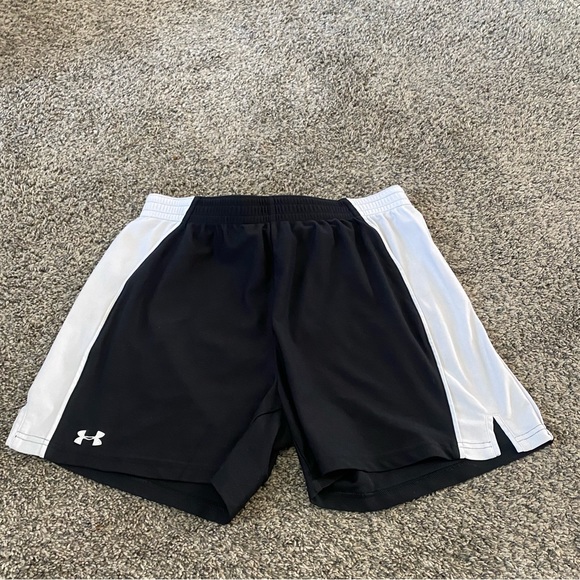 Women’s Shorts - Picture 1 of 2